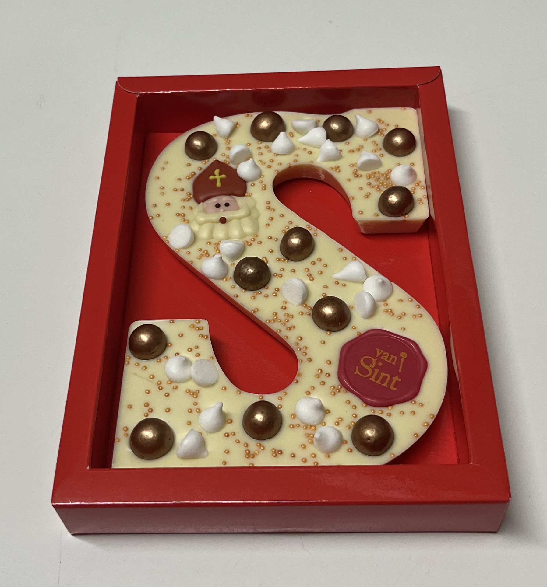 Luxe chocolade letter Wit crispy Balls& meringue